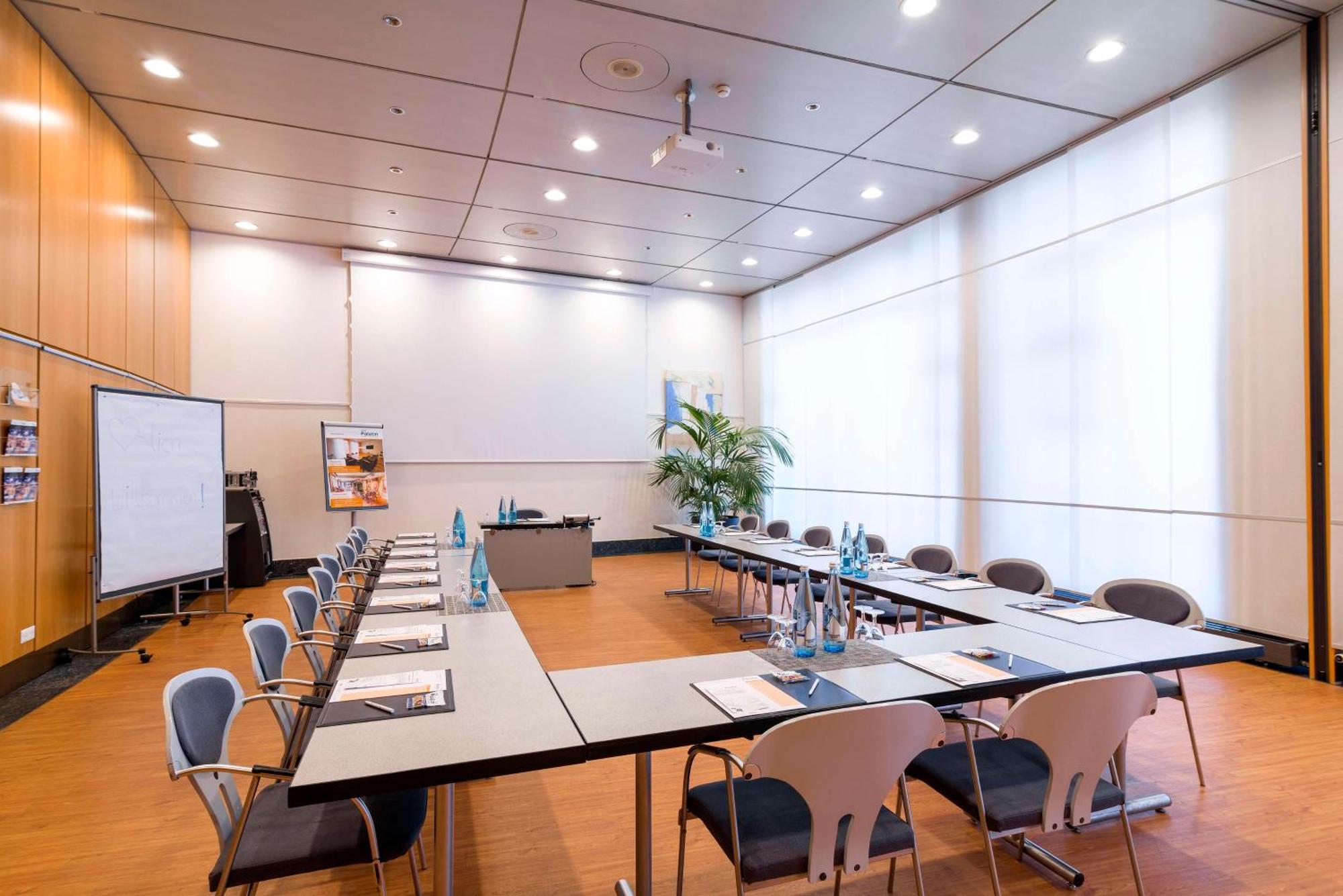 Best Western Plus Palatin Kongresshotel Wiesloch Exterior foto